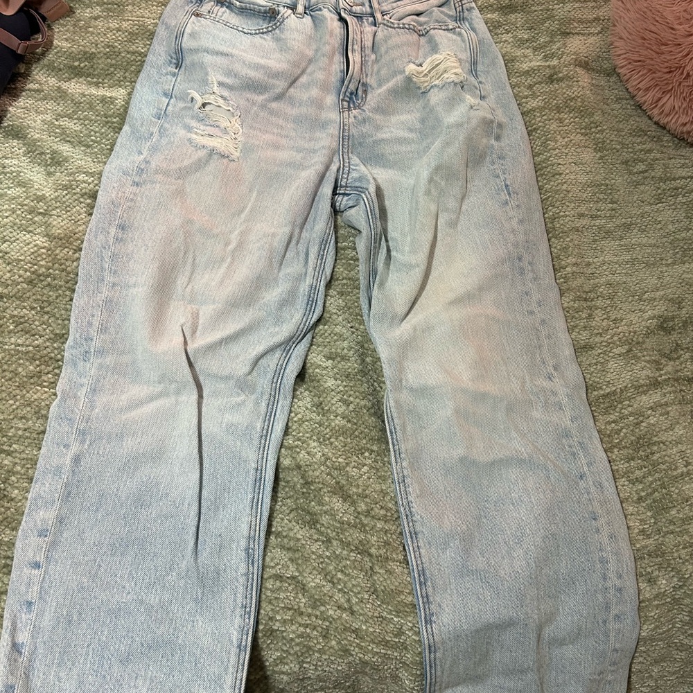 Light Wash Distressed Jeans
